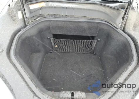 2014 Tesla Model S z USA, uszkodzony, nr VIN 5YJSA1H15EFP56750